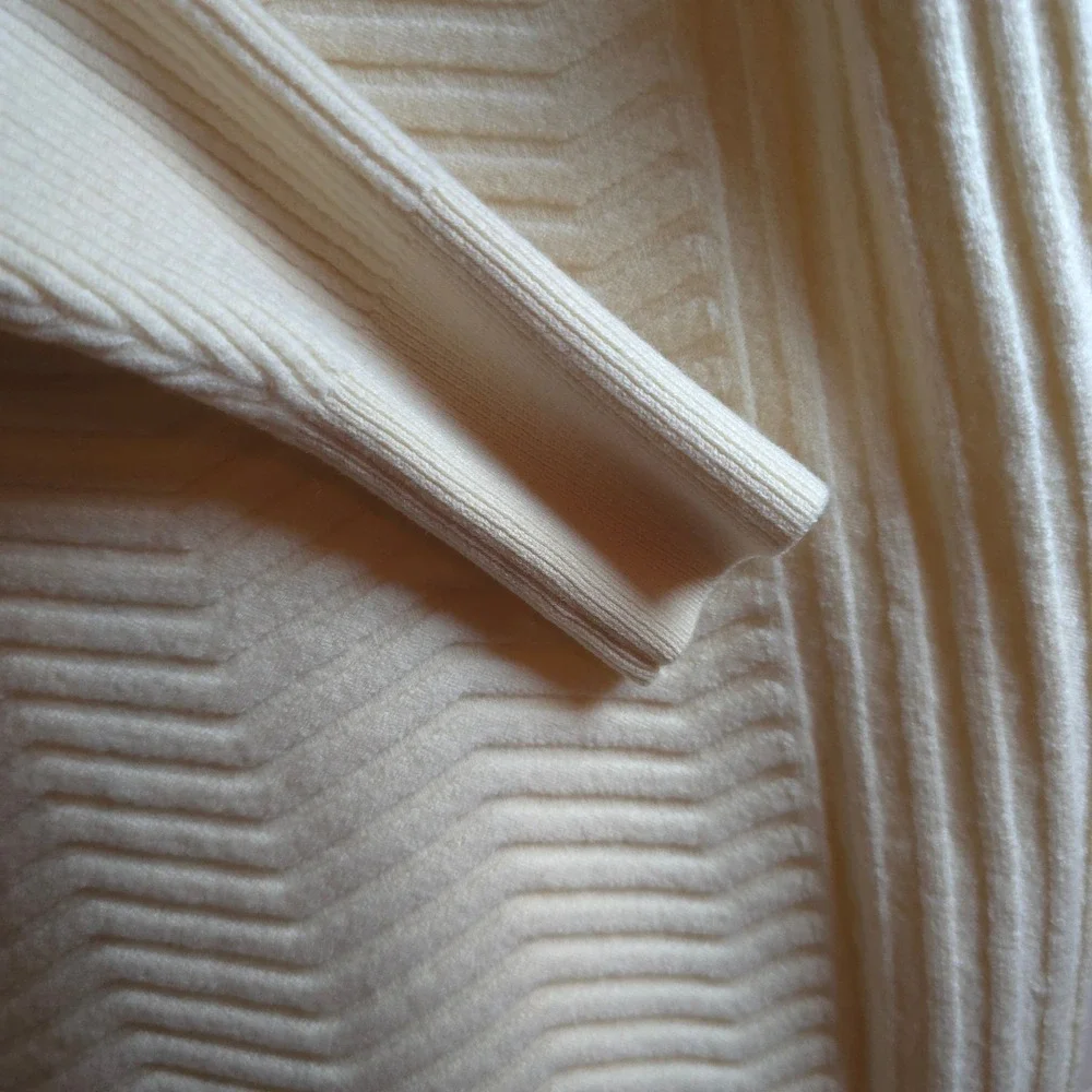 Theory Hannalor Wool Rib Sweater Petite P Cream Quiet Luxury Minimalist‎